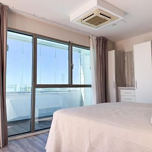 Deluxe Zimmer mit Kingsize-Bett